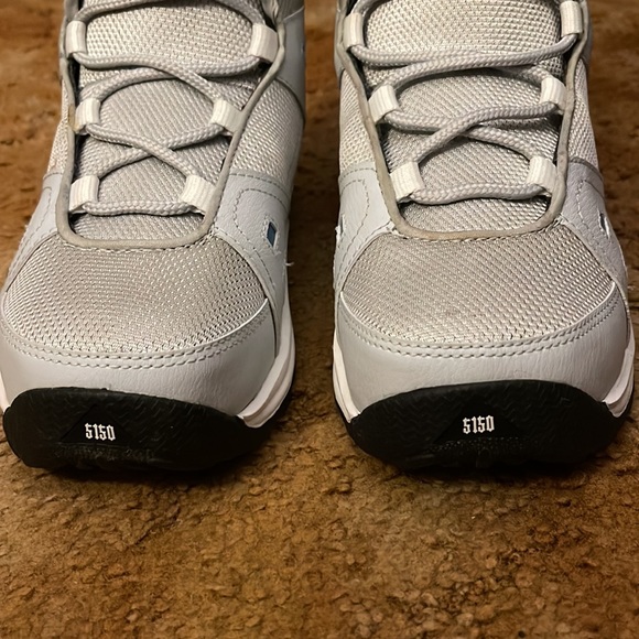 5150 Snowboard Boots - Picture 3 of 10